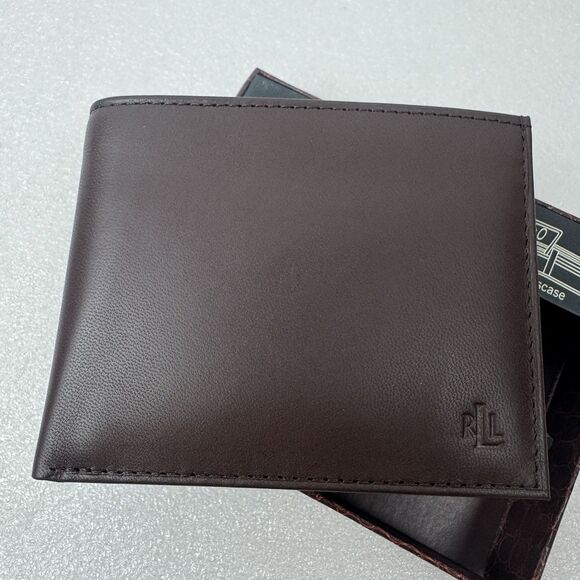 Lauren Ralph Lauren Brown Burnished Leather Passcase Wallet - Picture 3 of 8